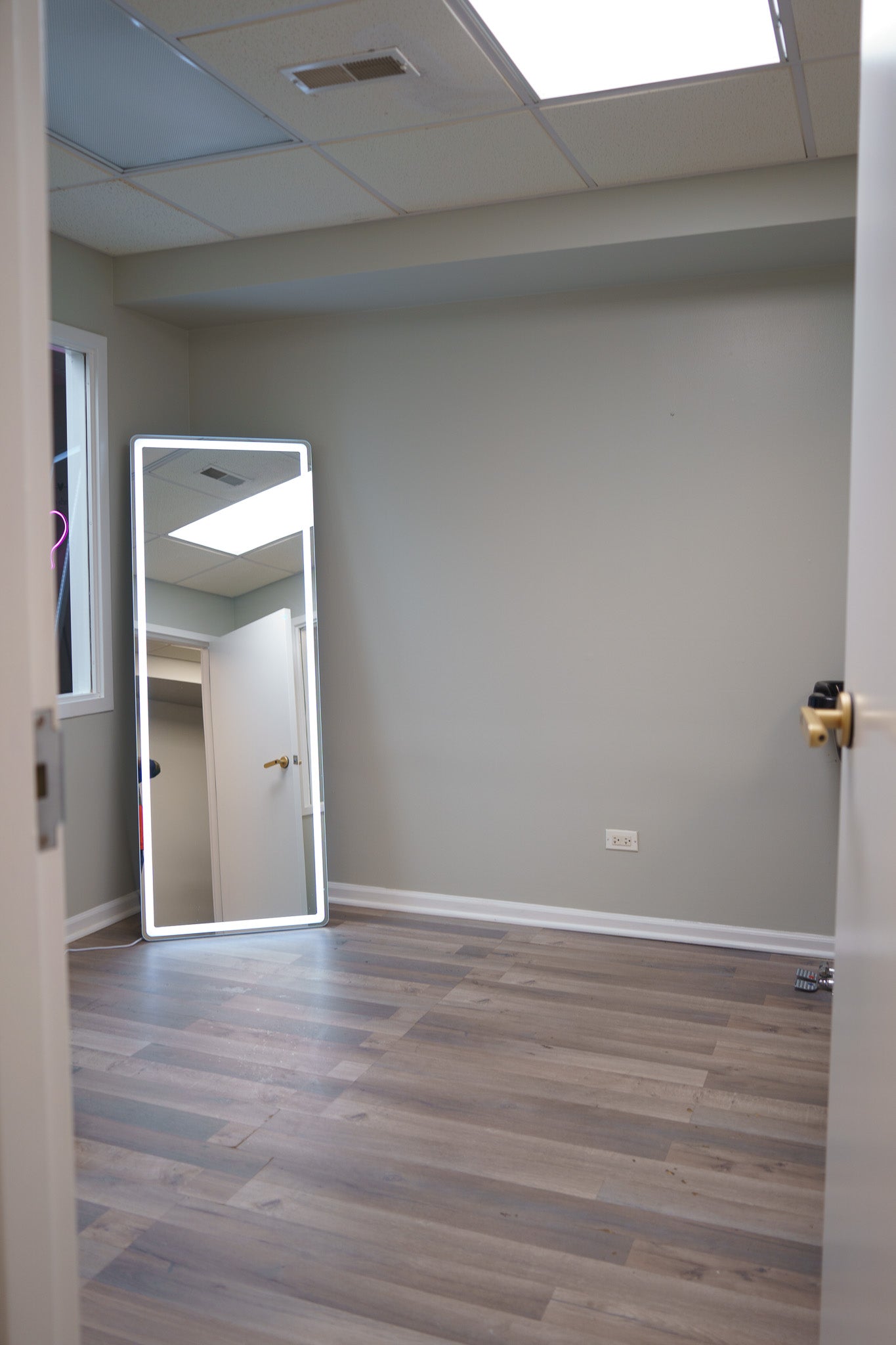 Styles Suite II (rented) ask for inquiry